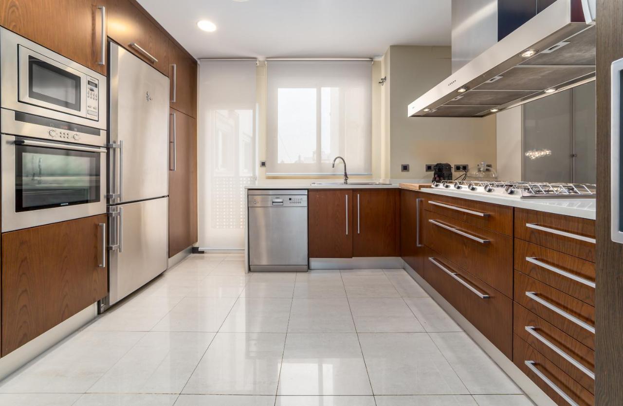 Travel Habitat Atico Ciutat Vella. Apartment Valencia Bagian luar foto