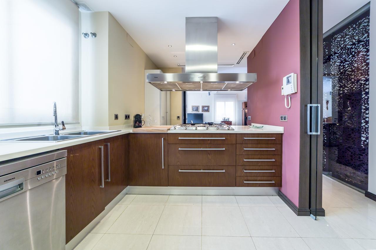 Travel Habitat Atico Ciutat Vella. Apartment Valencia Bagian luar foto