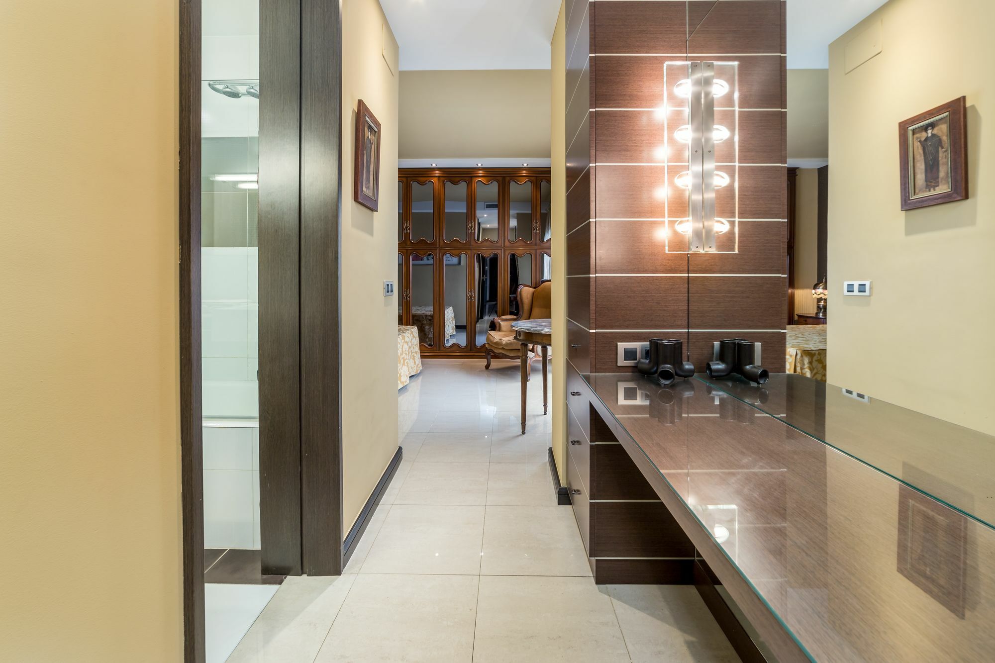 Travel Habitat Atico Ciutat Vella. Apartment Valencia Bagian luar foto